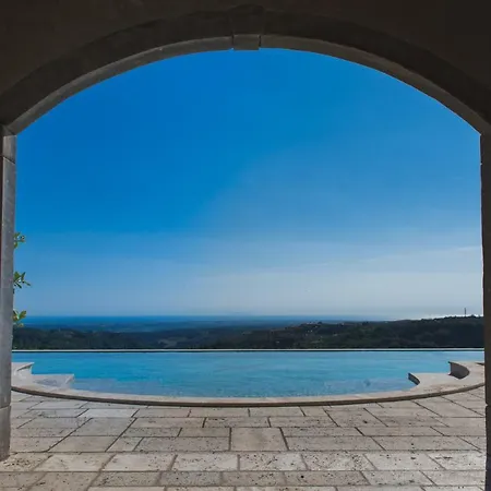 Villa Cava Alta Riparbella
